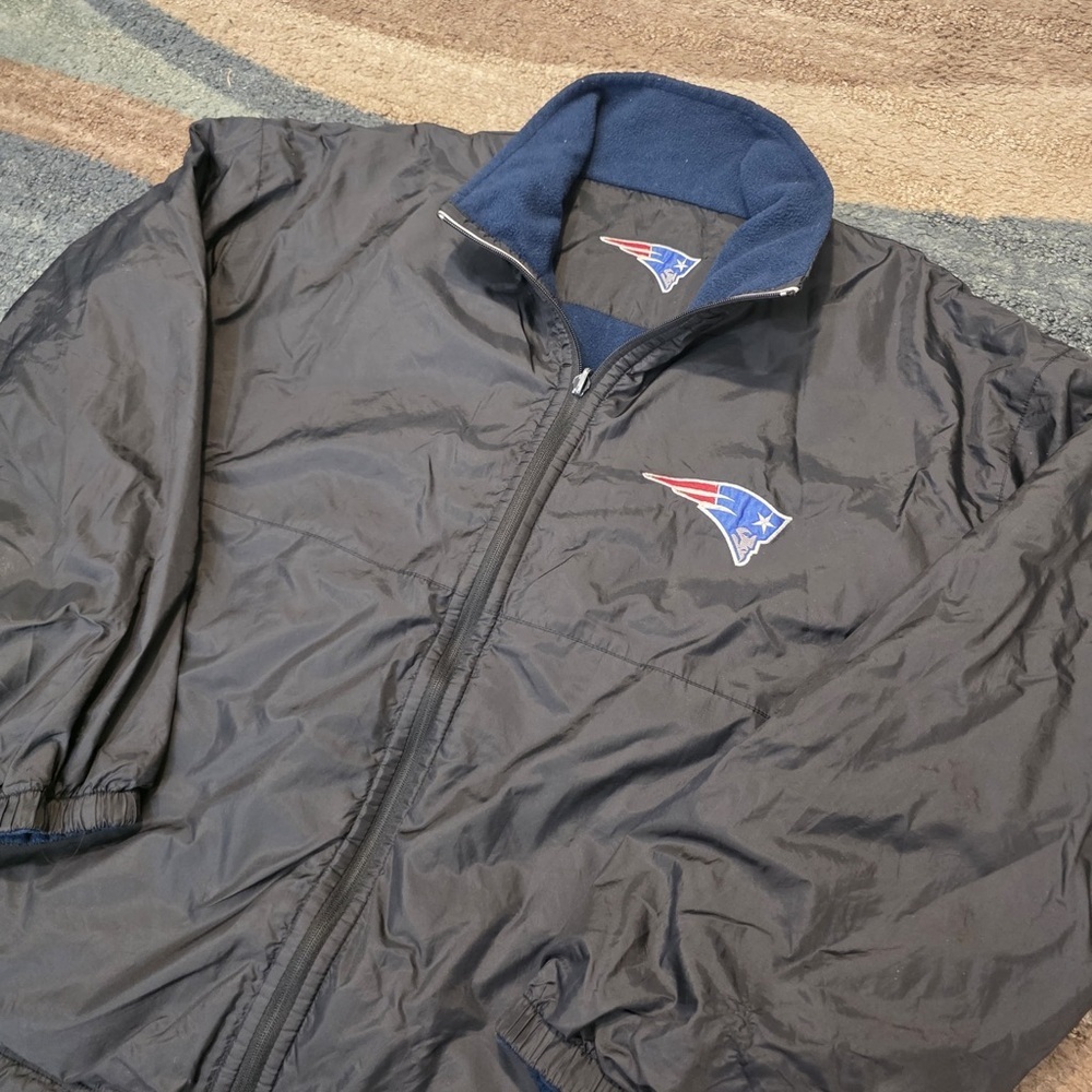 Vintage New England Patriots Pro Player Reversible Jacket 90s NFL Men's L
